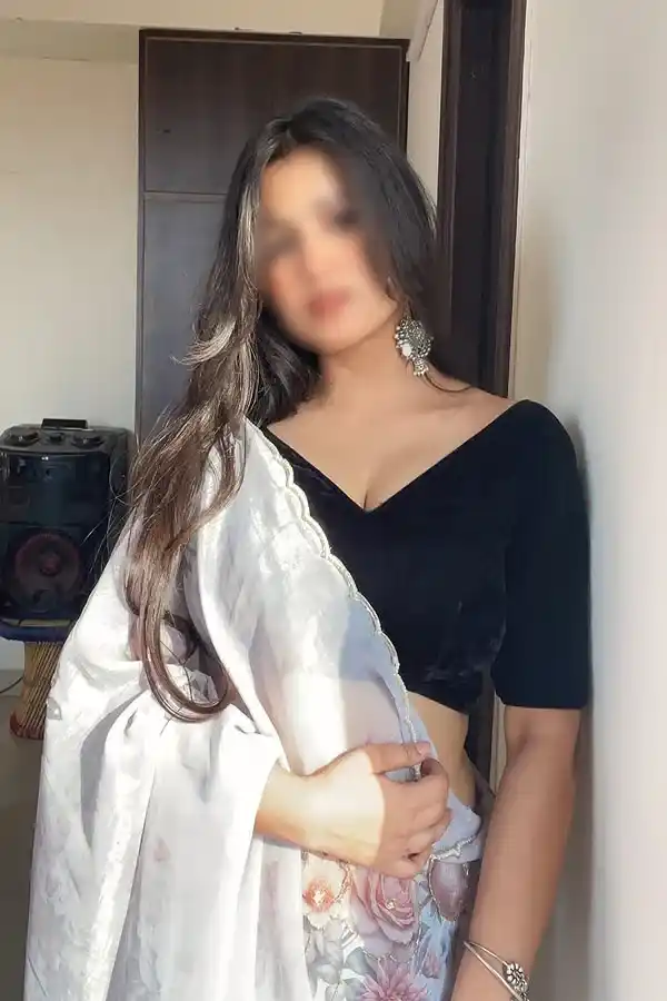 Sexy Thaltej call girls